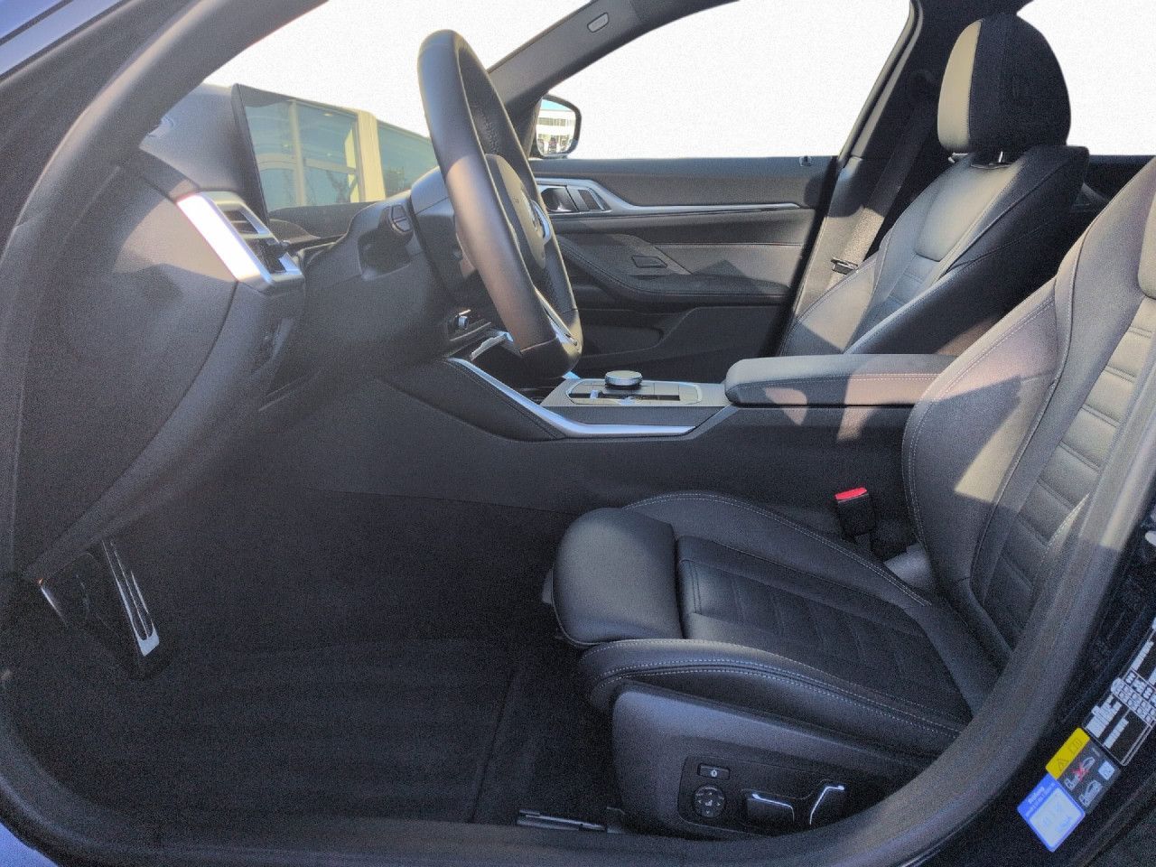 BMW i4 - Bild 11