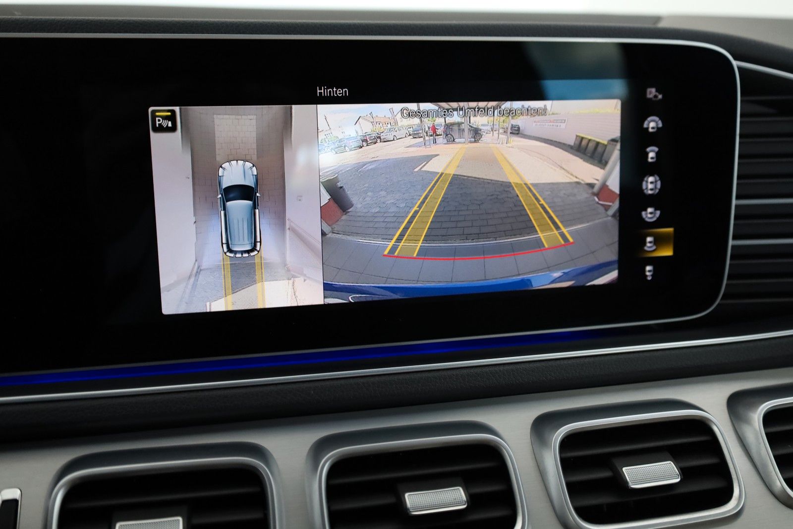 Fahrzeugabbildung Mercedes-Benz GLE 350de 4M Leder,Navi,LED,Park-Paket 360°,AHK