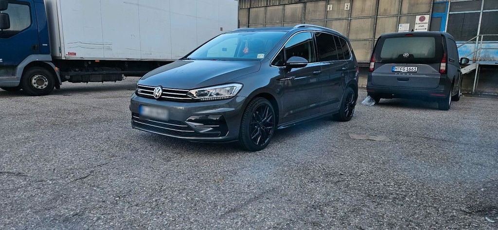 Image of Volkswagen Touran
