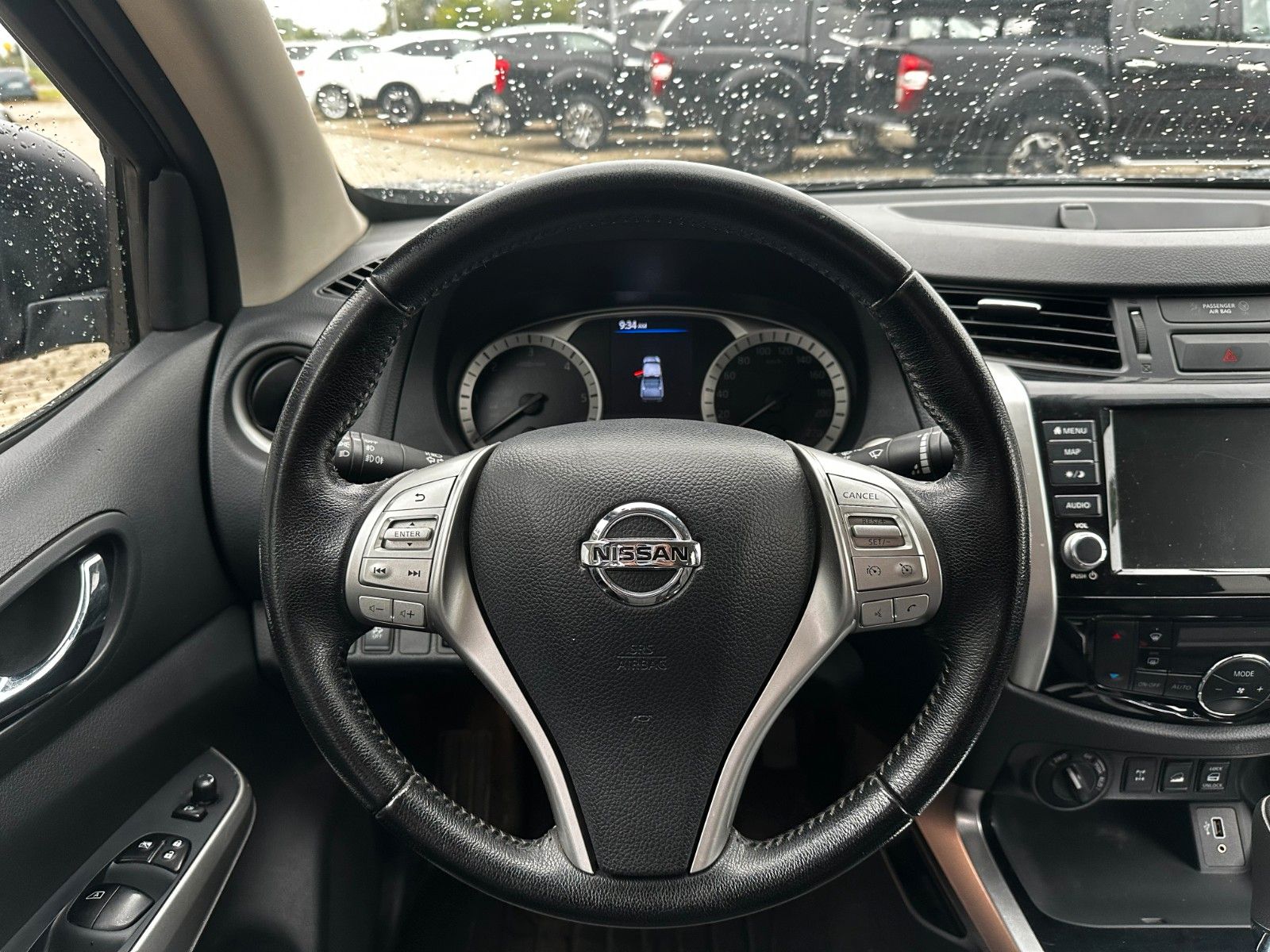 Fahrzeugabbildung Nissan Navara NP300 Acenta Double Cab 4x4