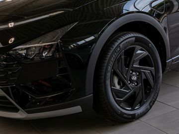 Hyundai Bayon 1.0 Blackline 2WD Kamera Navi BOSE