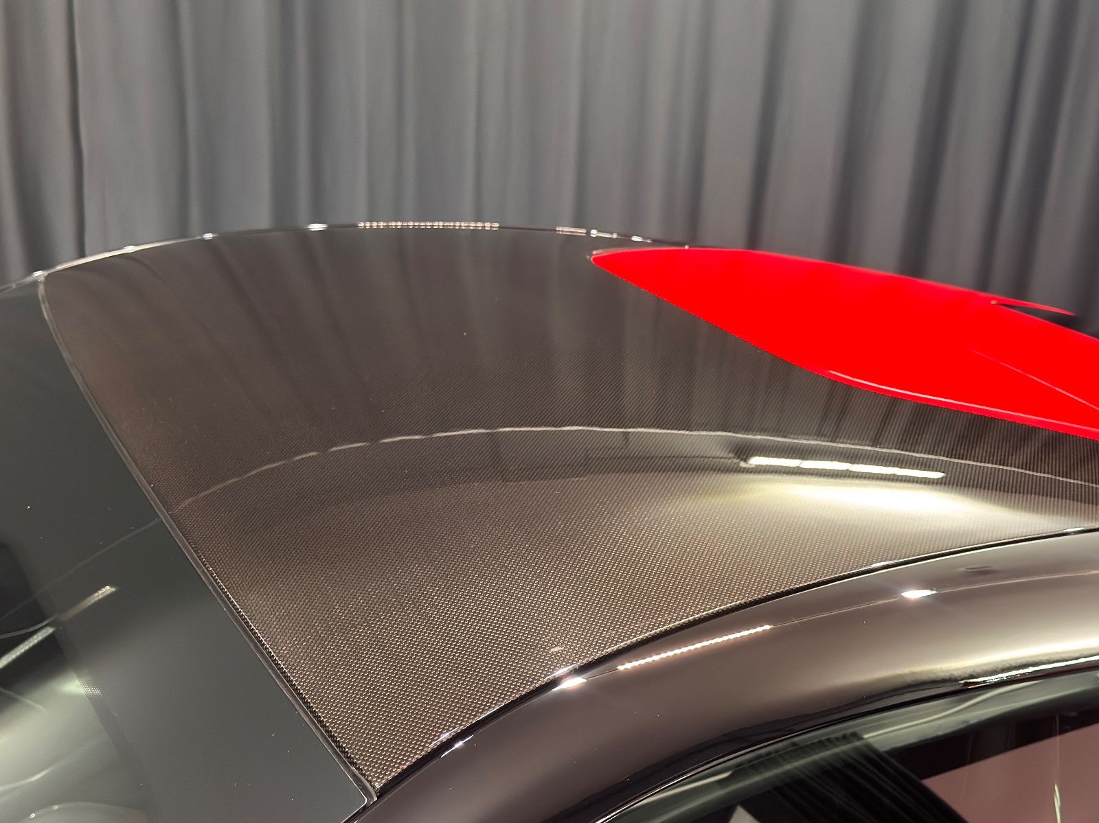 Fahrzeugabbildung Ferrari 12Cilindri|LIFT|FULL-CARBON|RACING-SEAT|ON STOCK