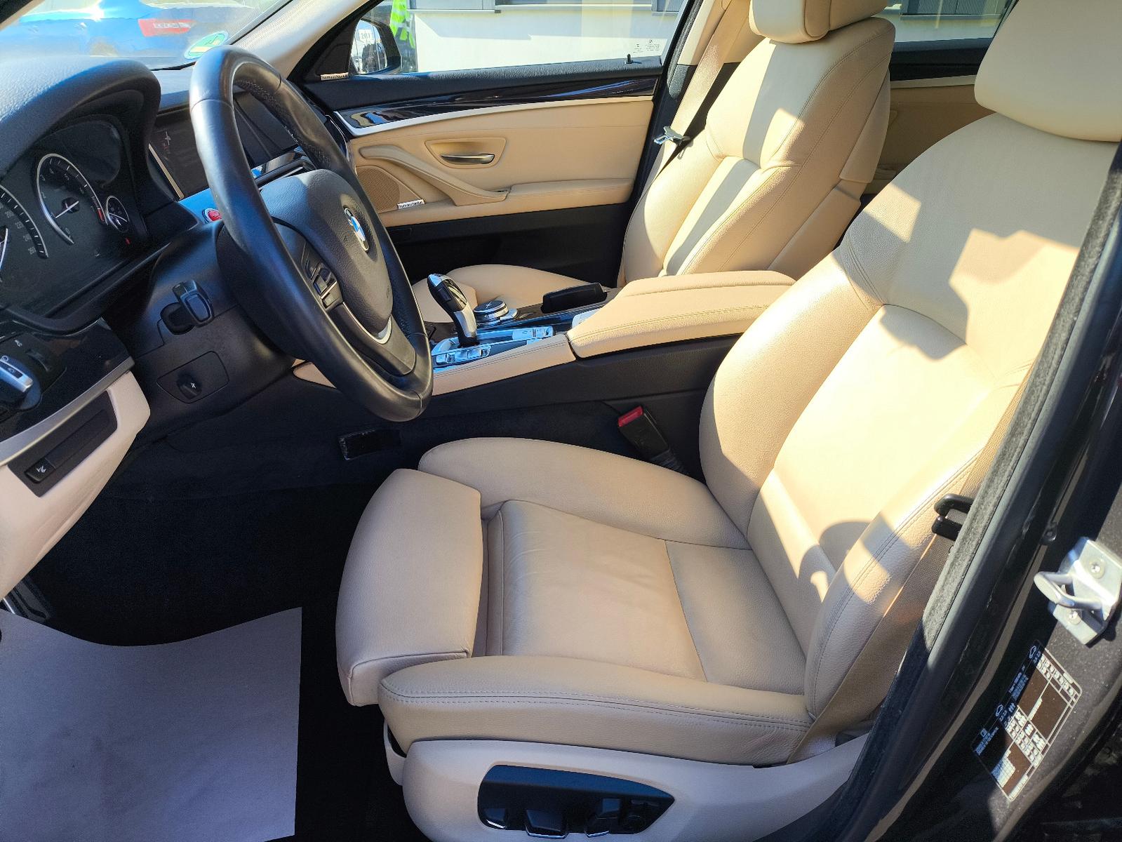 BMW 520 i,LEDER,HEADUP DISPLAY,KLIMA,NAVI,ALU
