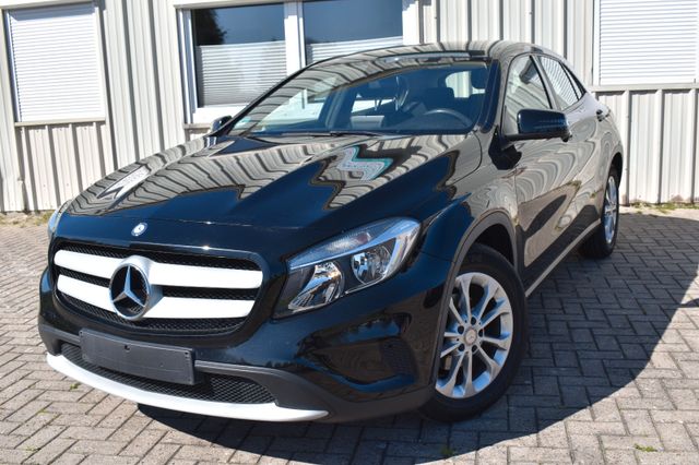 MERCEDES-BENZ GLA 180