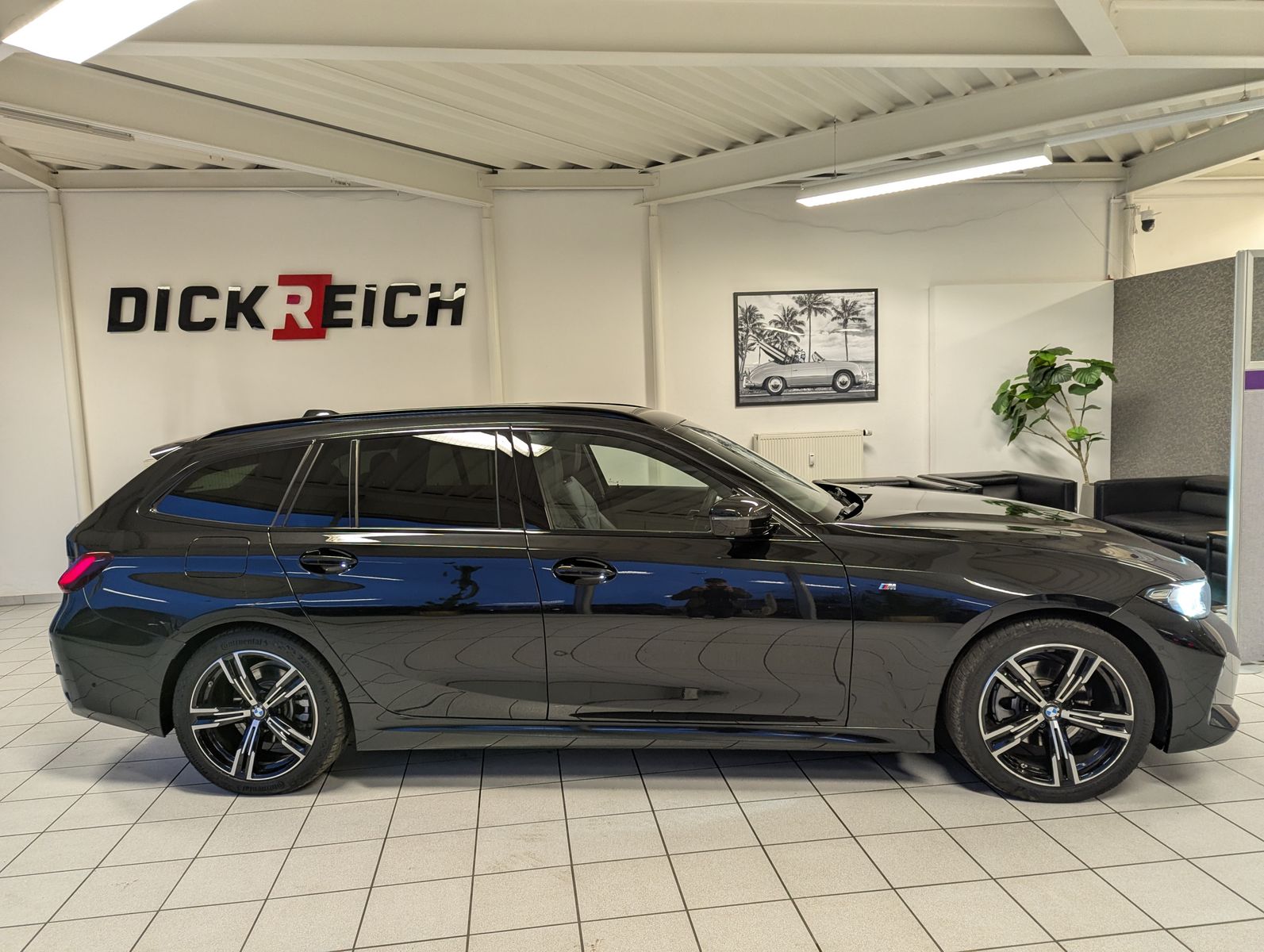 BMW 320 d xD M-Sport HUD Pano ACC LED-adaptiv AHK - Image 8