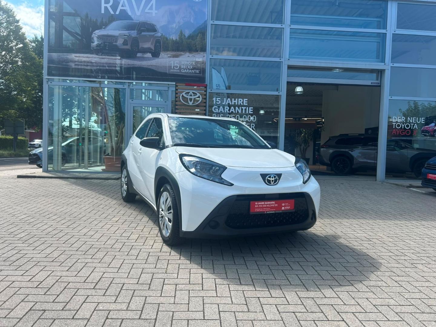 Toyota Aygo X Play Allwetter  Apple CarPlay Android Aut