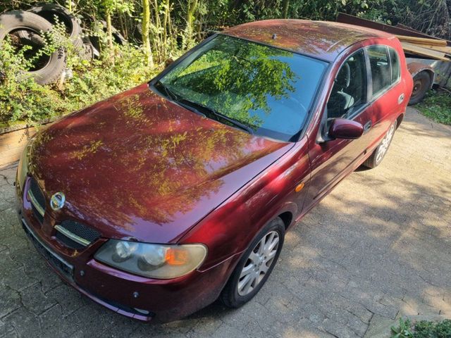 Nissan ALMERA N16 2004 1,8 Benzin 115 PS A...