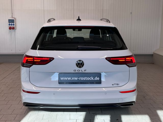 Golf VIII Variant Life 1.0 eTSI DSG NAVI ACC