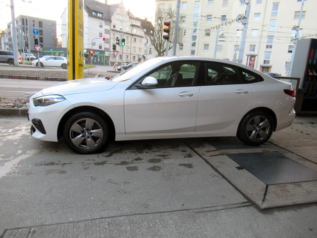 BMW 216d Gran Coupe Aut Advant Navi/SHZ/LED/PDC/M-LK