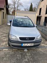 Opel Zafira 1.6 16V Comfort Comfort - Opel Zafira: Comfort