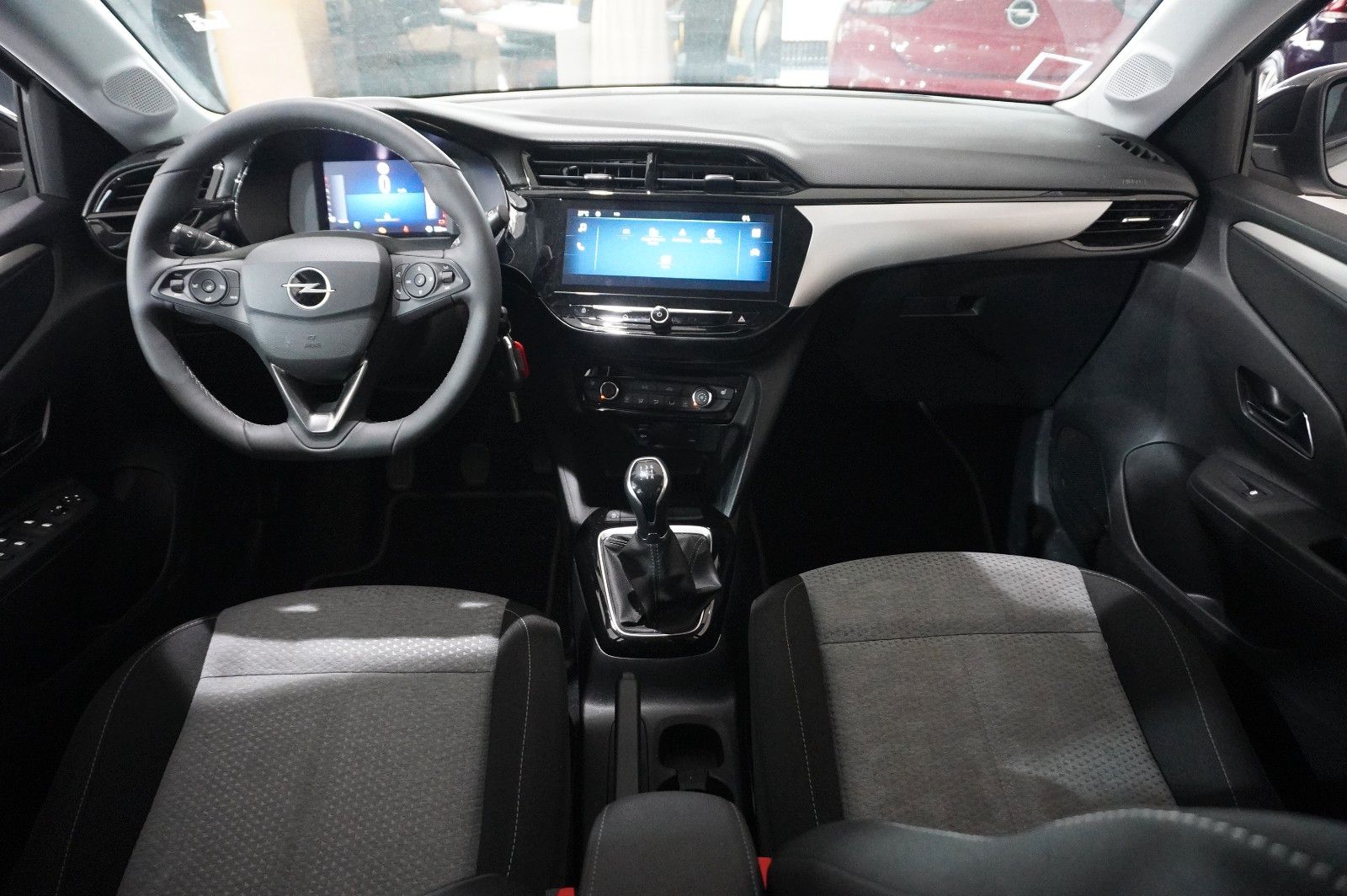 Fahrzeugabbildung Opel Corsa F 1.2 FACELIFT NAVI/LED/KAMERA/VIRTU./DAB+