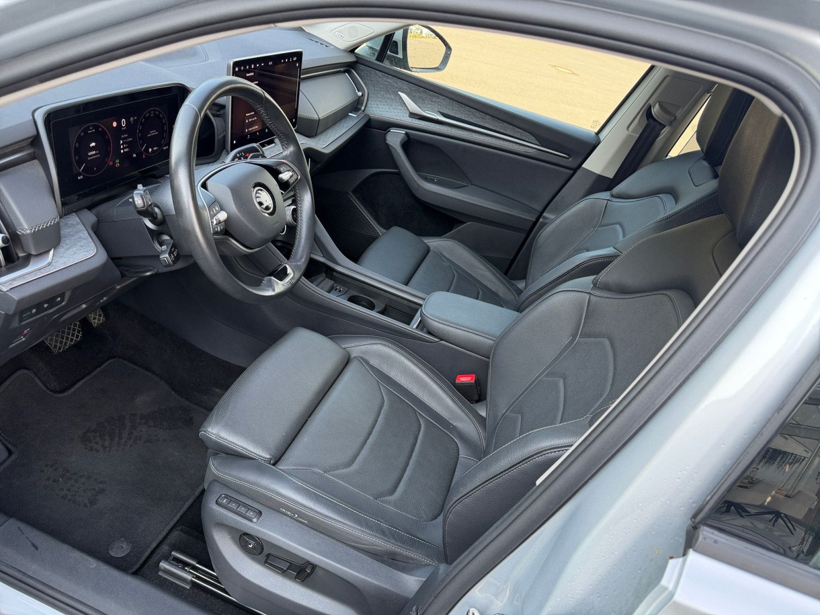 Kodiaq 2,0 TDI 4x4 Leder AHK Canton Matrix ACC