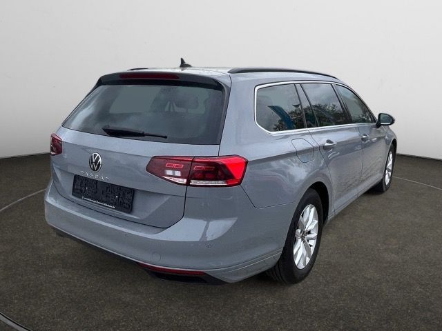 Volkswagen Passat Variant - Bild 5