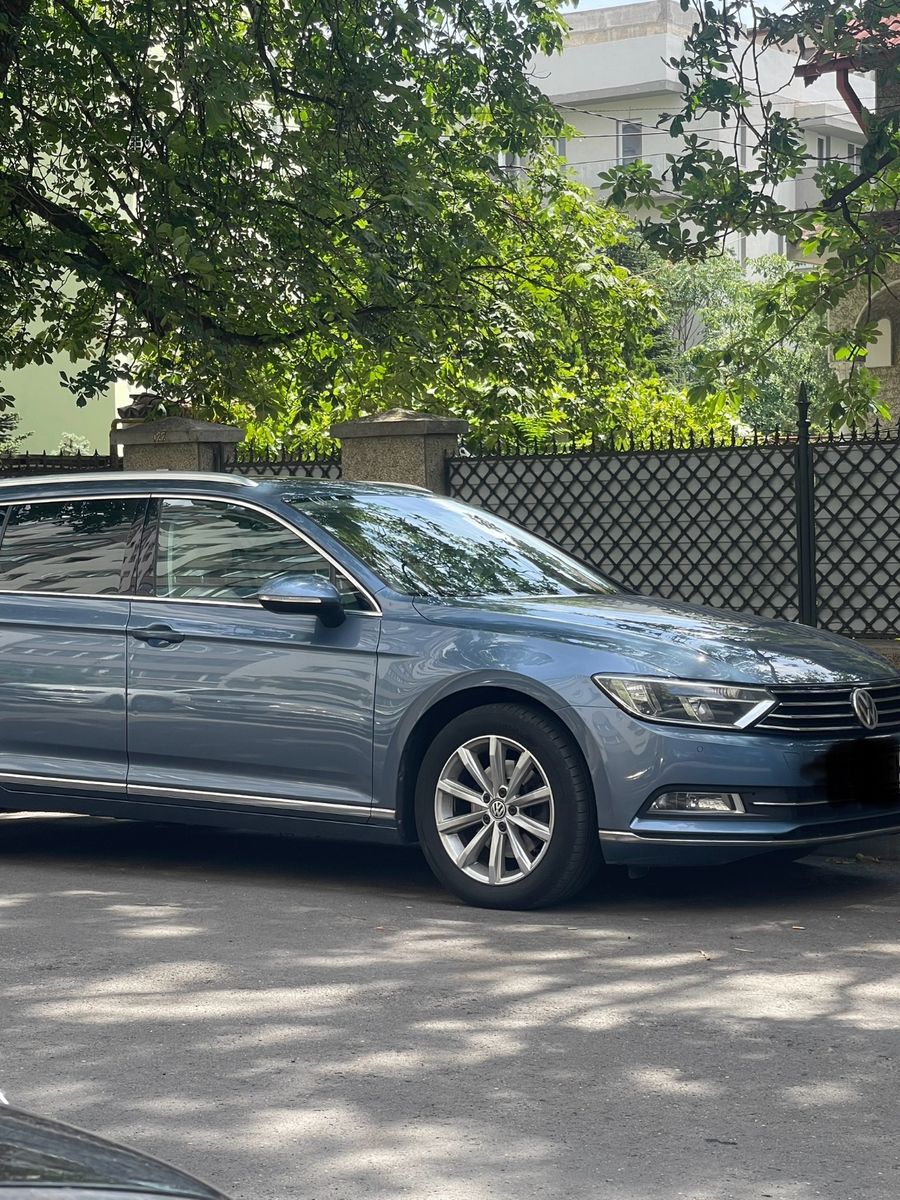VW Passat Variant 2.0 TDI Highline Variant Highline