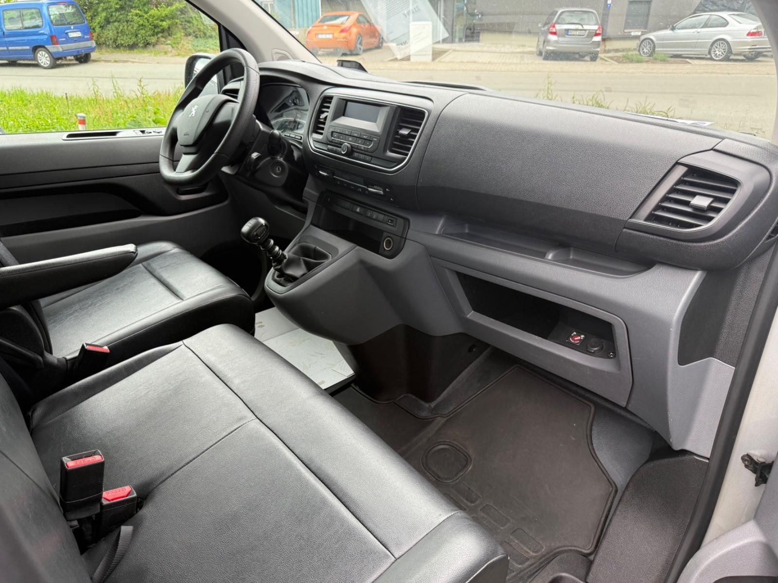 Peugeot Expert Kombi L2 *9 Sitzer*