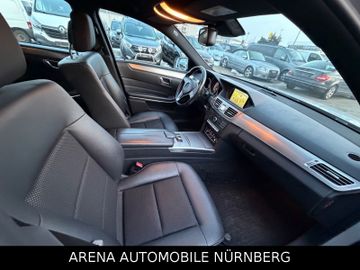 Mercedes E 220 - 12