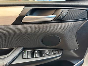 MYAUTOCENTER – Gebraucht- und Jahreswagen mit Werkstattservice in Pfaffenhofen BMW X3 xDrive 20 d *M Paket*BiXenon*Leder*TOP*