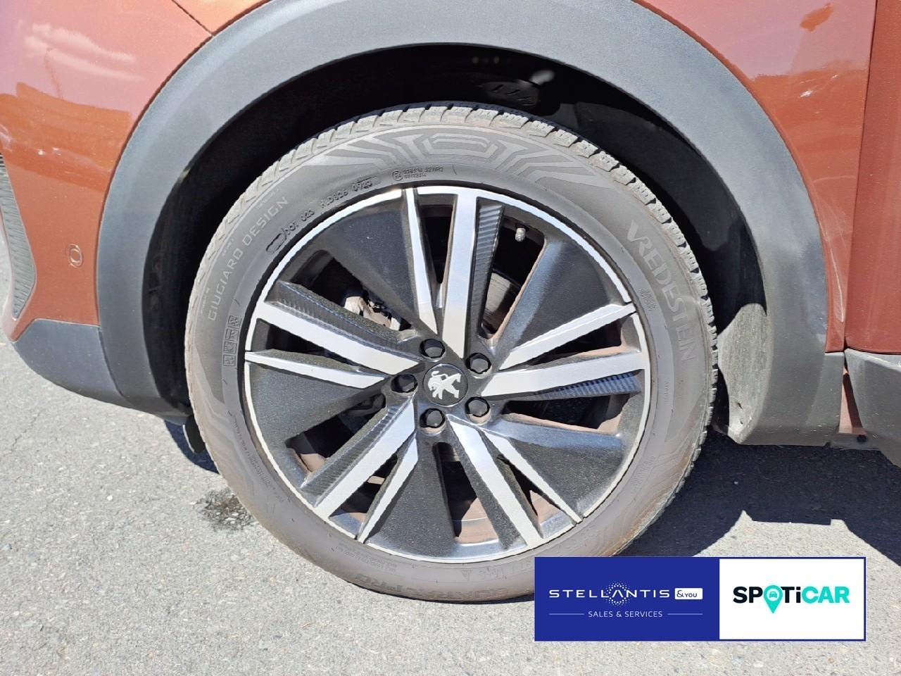 Peugeot 5008 GT 1.2 PT 130*Autom.*7S*Kamera*SHZ*LED