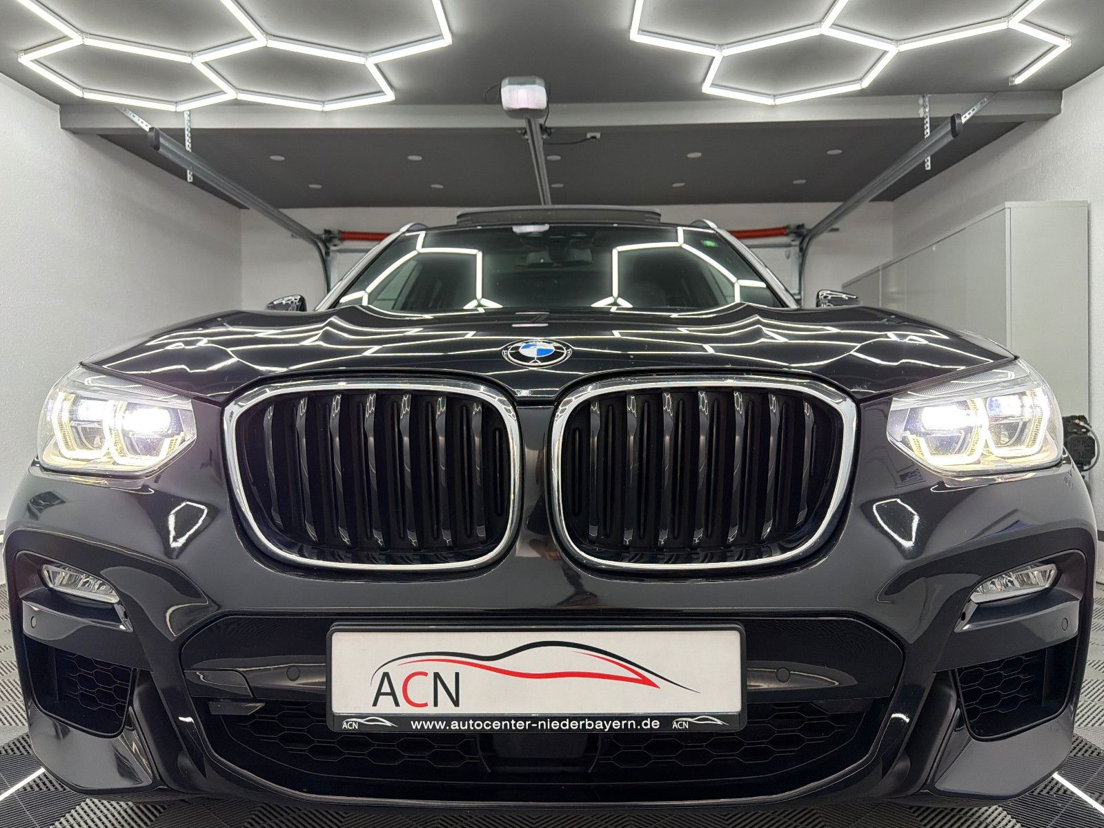 Fahrzeugabbildung BMW X3 xDrive 30 d M SPORT/LED/HuD/AHK/PANO/H&K/DAB