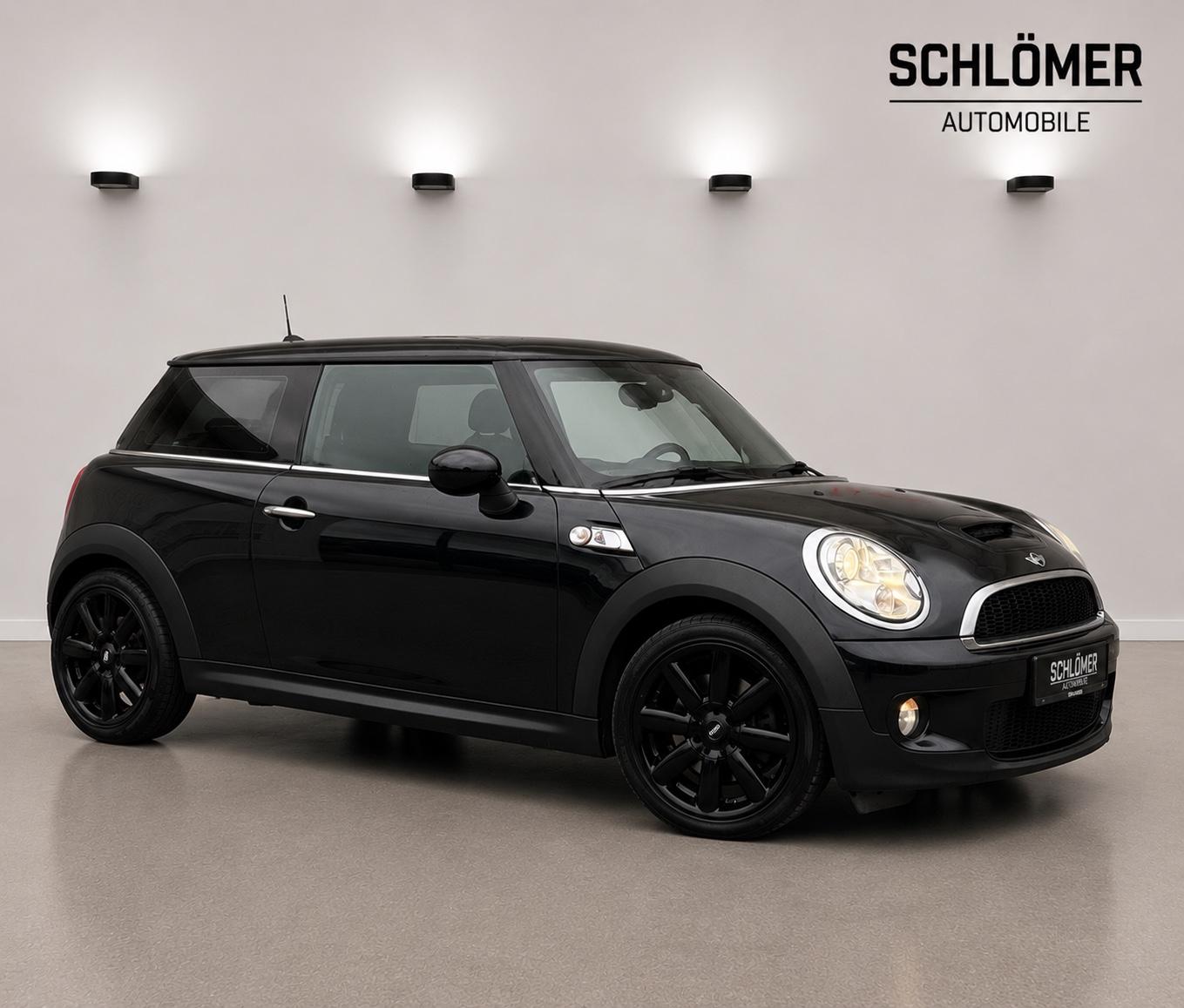 MINI Cooper S Pano/Automatik/Tempomat/Navi