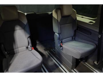 Volkswagen T7 Multivan - 11