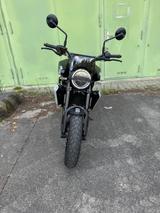Husqvarna Svartpilen 801 Garantie und Sonderausstatung