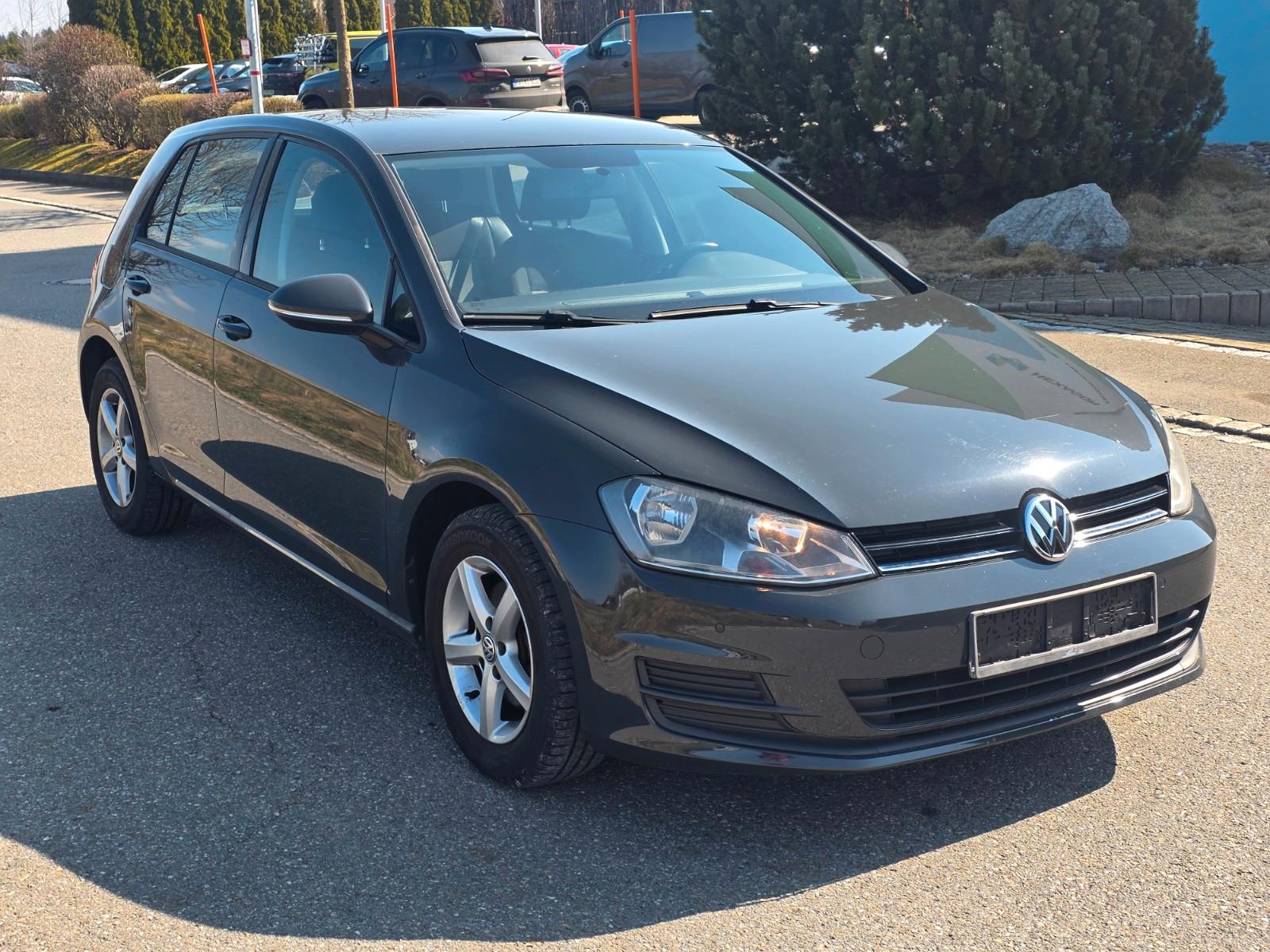Volkswagen Golf VII Lim. Trendline BMT