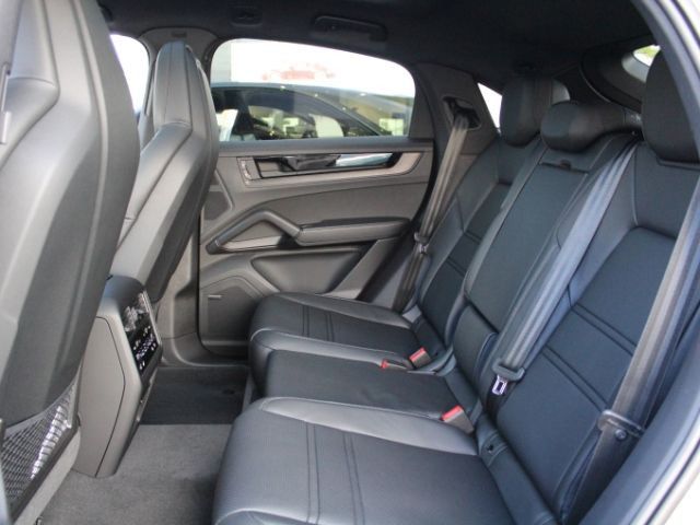 Porsche Cayenne - Bild 25
