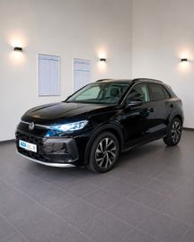 Volkswagen T-Roc - 2