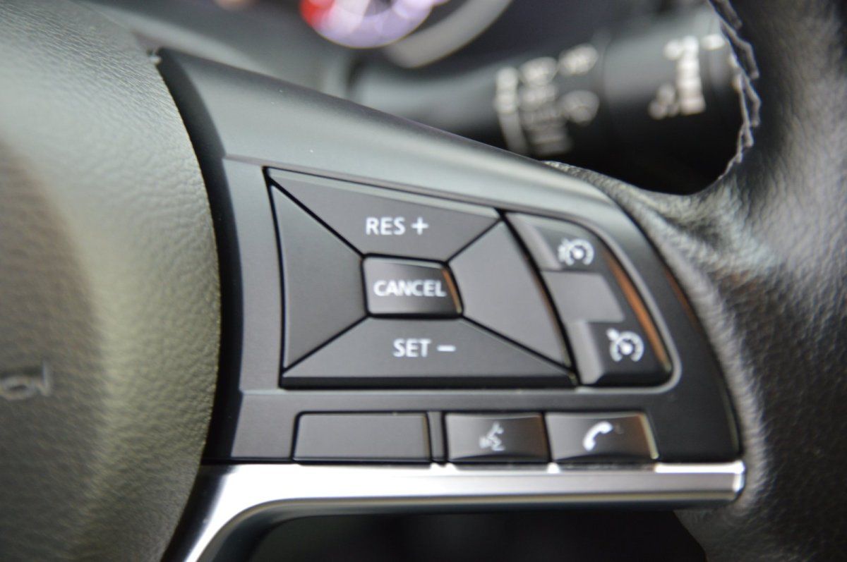 Fahrzeugabbildung Nissan Juke   N-Connecta LED Kamera Alu Navi Winterpake