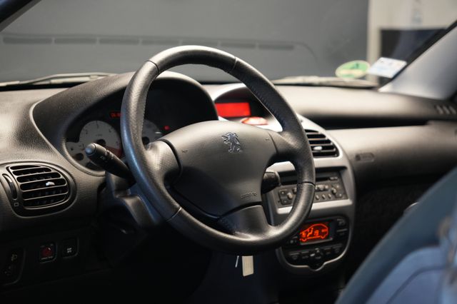 206 Cabriolet CC Quiksilver/1.HAND/GEPFLEGT – Vorschau 23