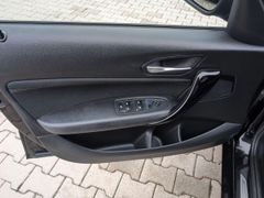 BMW 118 i Sport Line Automatik~Kat Deffekt