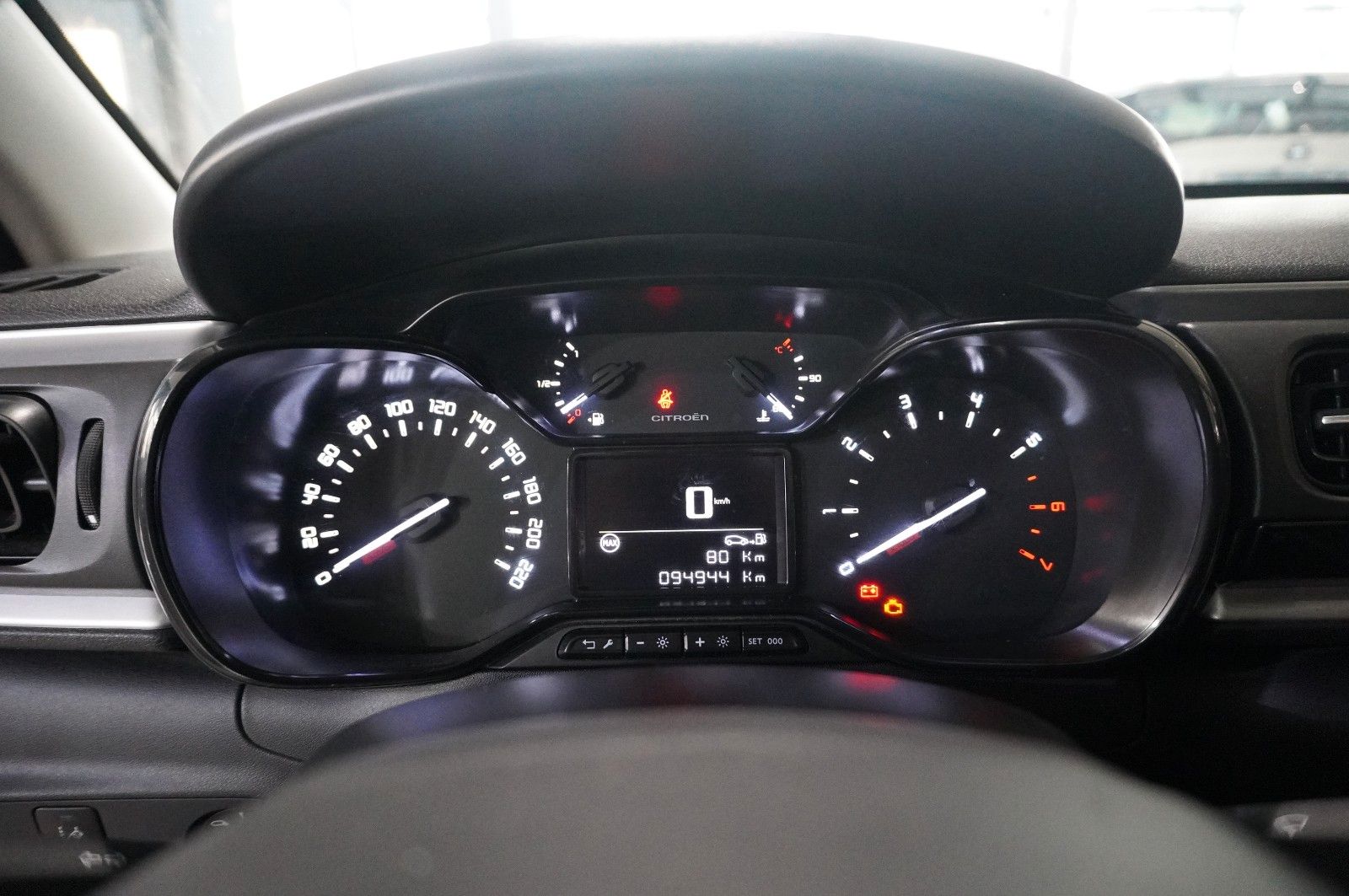 Fahrzeugabbildung Citroën C3 1.2 FEEL 5-TÜR LED/KLIMA/TEMP./USB/DAB+