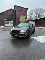 Audi Q3 8u 2.0 Tfsi 3x S-line Quattro - Audi Q3 8U mit Benzin-Antrieb