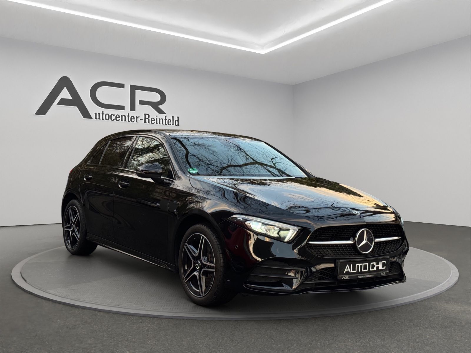 MERCEDES-BENZ A 250 e Edition 2020 AMG*NightPaket*I HAND*TOP!