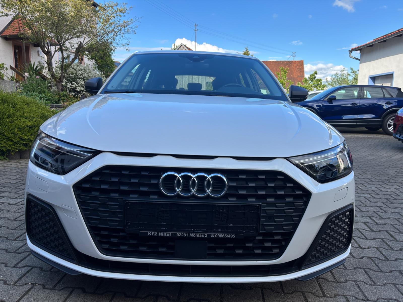 Audi A1 Sportback 30 TFSI,LED,PDC,DAB,Garantie