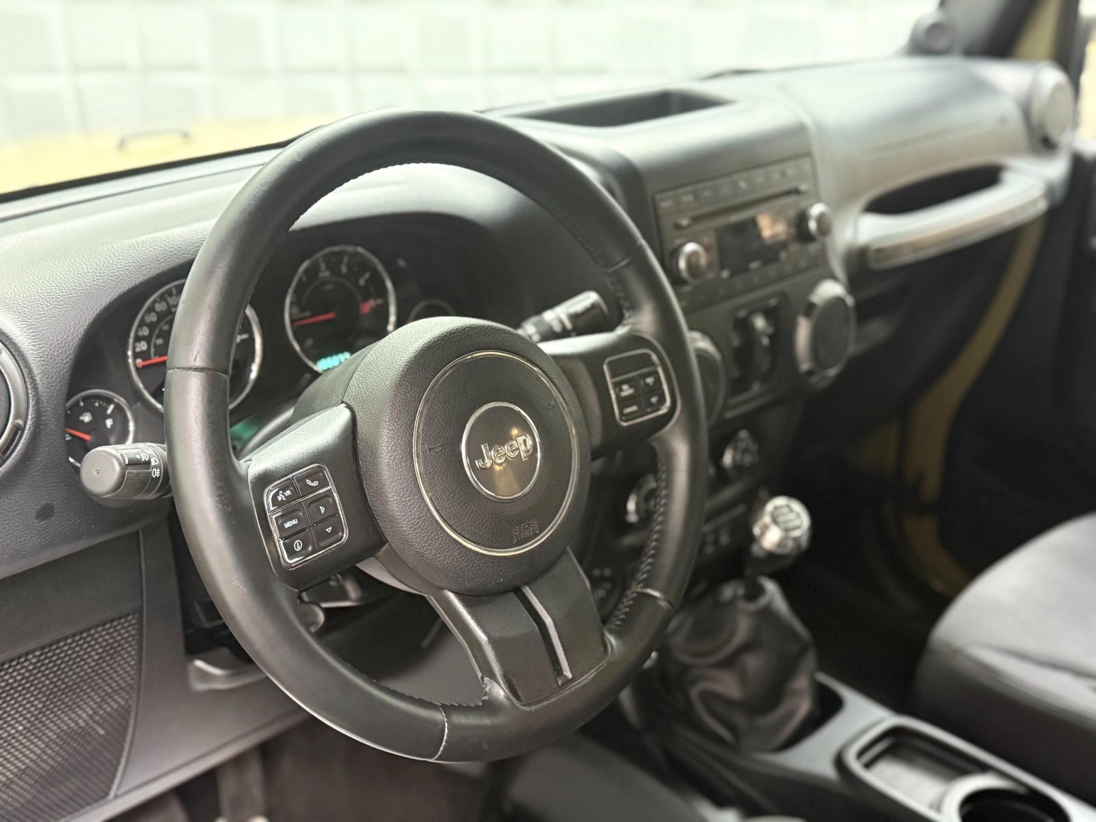 Jeep Wrangler Unlimited 2.8 CRD 200 ch 4x4 BVM / 186 877 km / Commando Green / Hard-Top