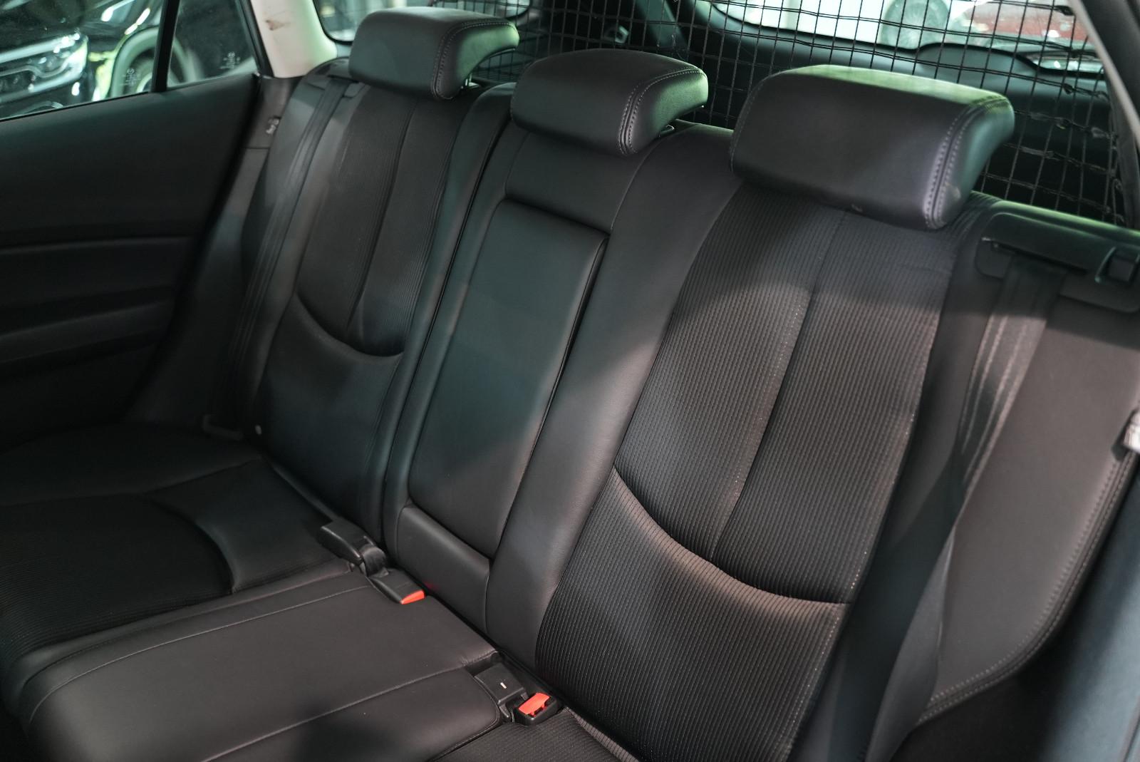 Mazda 6 2010 — photo 16