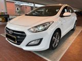 Hyundai i30 blue Trend 1,4*Klima*Temp*Garantie*Insp*EUR6 - Hyundai i30 aus 2015