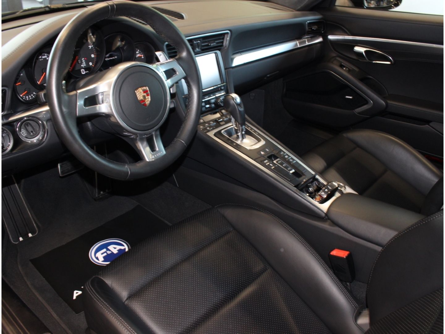 Fahrzeugabbildung Porsche 991 991.1 Carrera 4 Black Edition*2.Hand*TOP