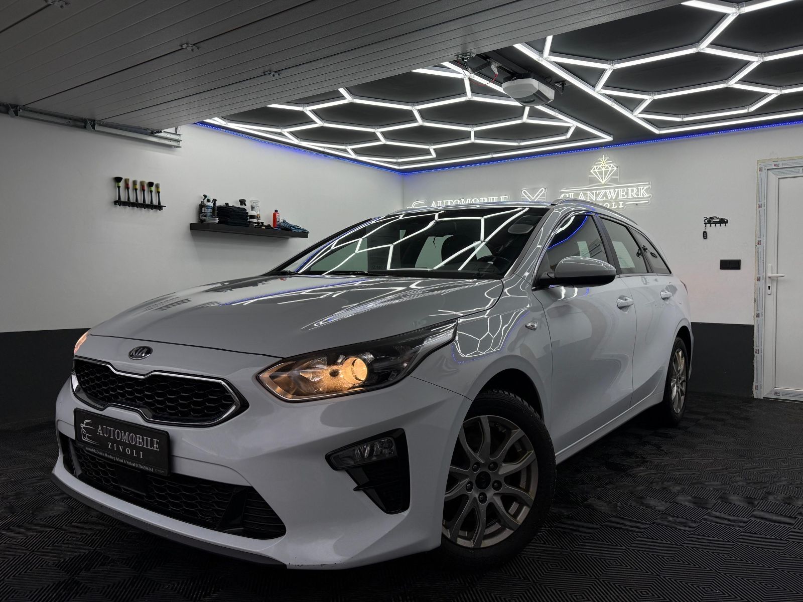 KIA ANDERE