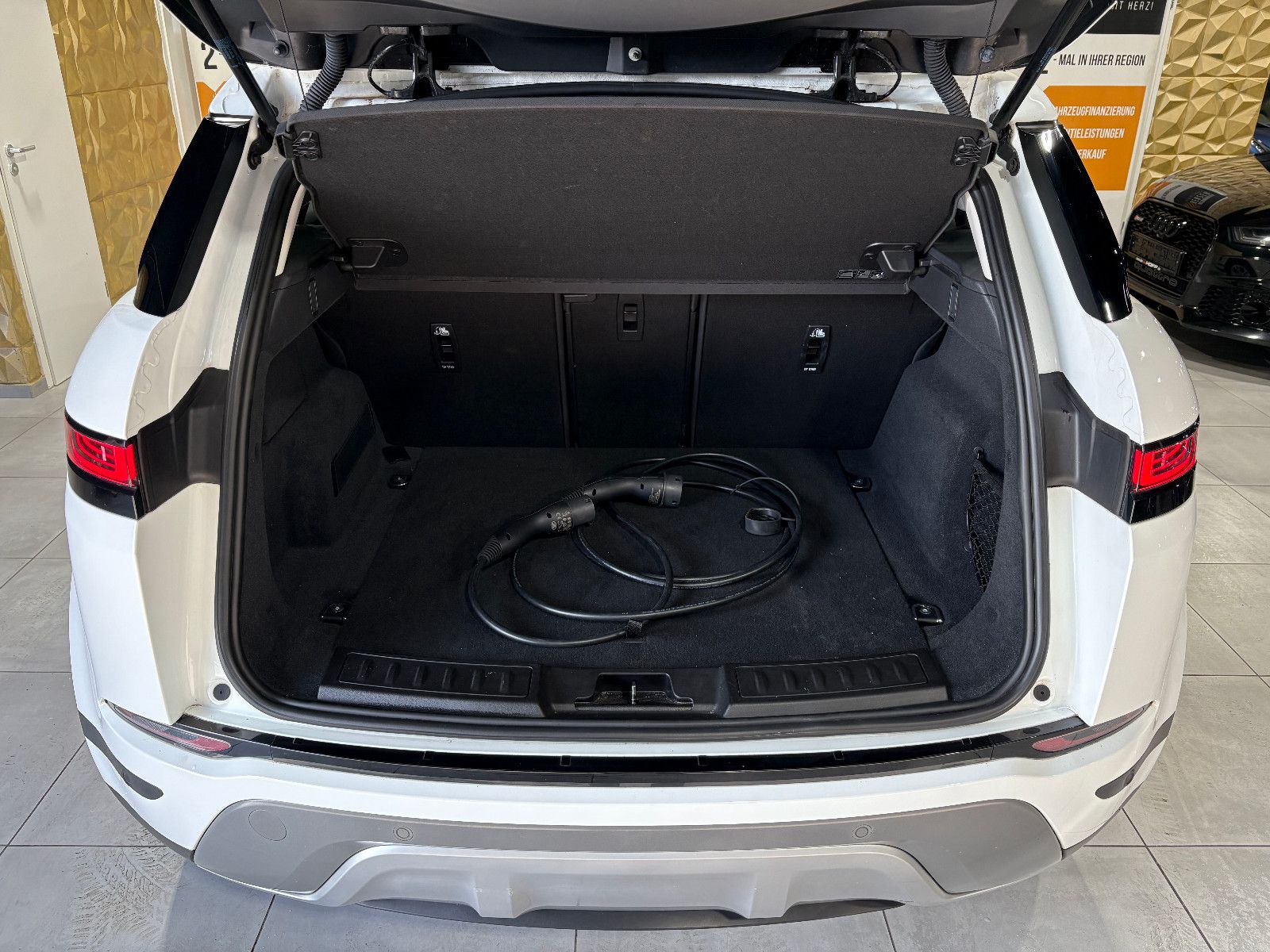 Fahrzeugabbildung Land Rover Range Rover Evoque S Hybrid/P300/360°/APPLE/NAVI