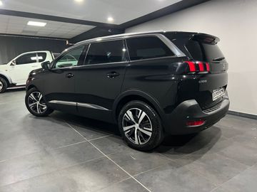 Peugeot 5008 - 3