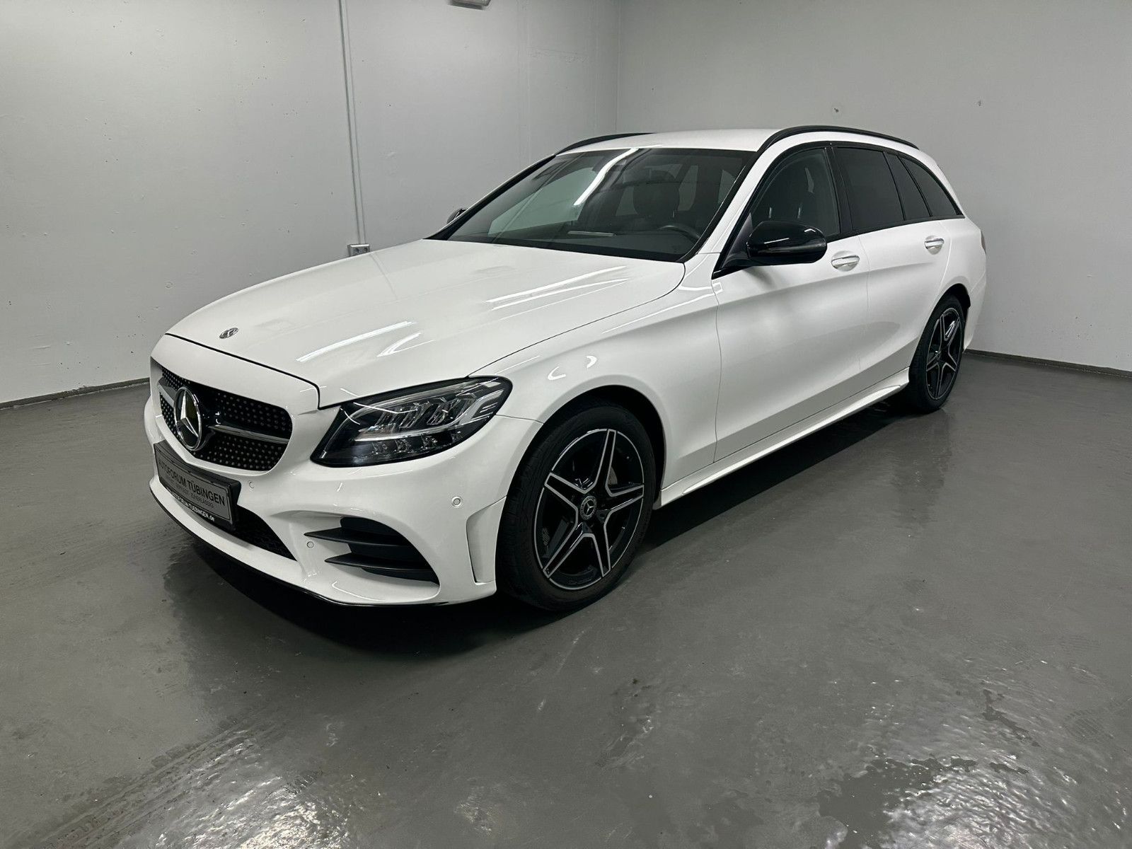Fahrzeugabbildung Mercedes-Benz C 220 d 4MATIC T  *AMG-LINE*NIGHT*SDH*