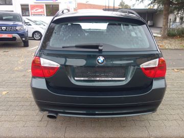 BMW 318 - 4
