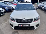 Skoda Octavia Combi RS 4x4 LED SHZ PANO KAMERA CARPLAY - Skoda Octavia mit Diesel-Antrieb: Automatik