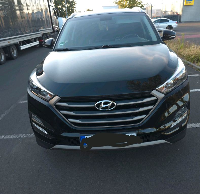 Image of Hyundai TUCSON