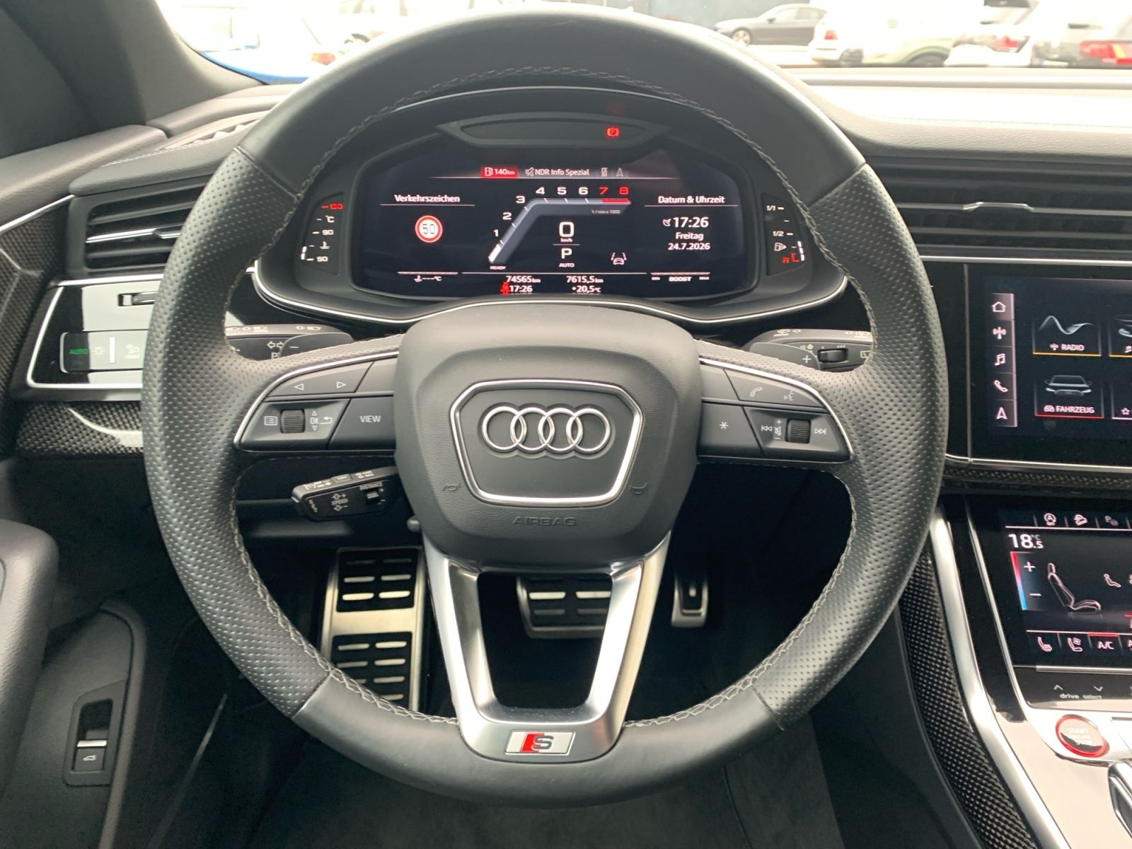 Audi SQ8 - Bild 15