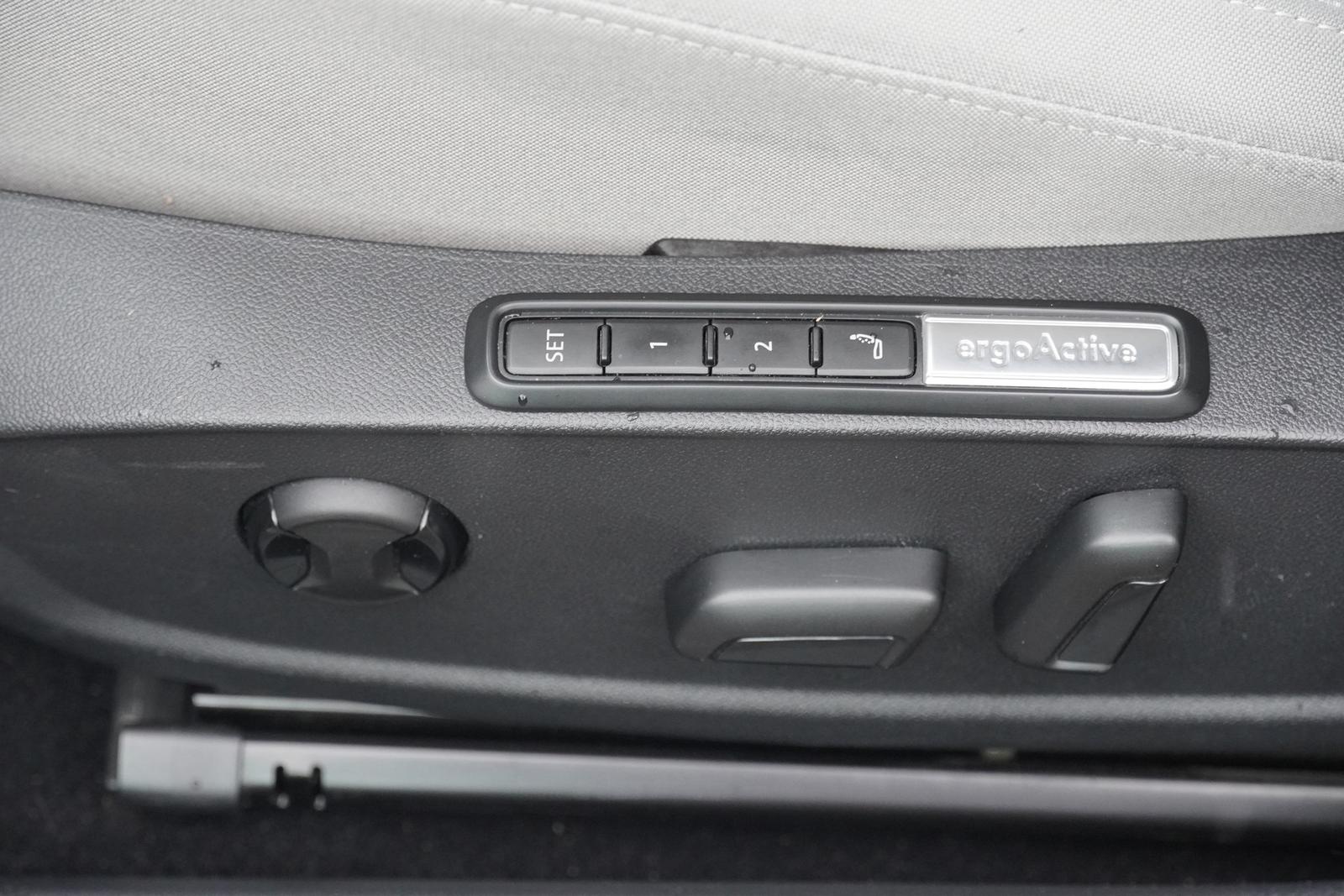 Volkswagen Golf VIII Variant 2.0 TDI DSG Style LED AHK ACC, миниатюра 28