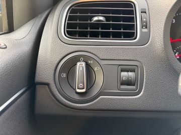 Bild 7 VW Polo V 6R Comfortline SHZ+KLIMA+ALU+BT+ALLWETTER